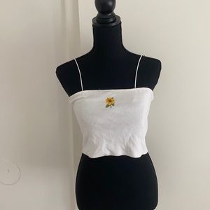 Ribbed -Thin Strapped- Sunflower Crop Top• L • Forever 21